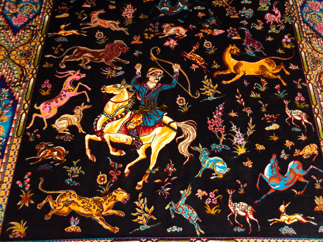 PURE SILK HUNTING CARPET