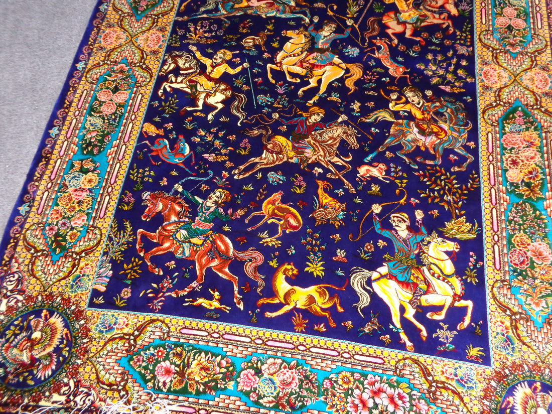 PURE SILK HUNTING CARPET