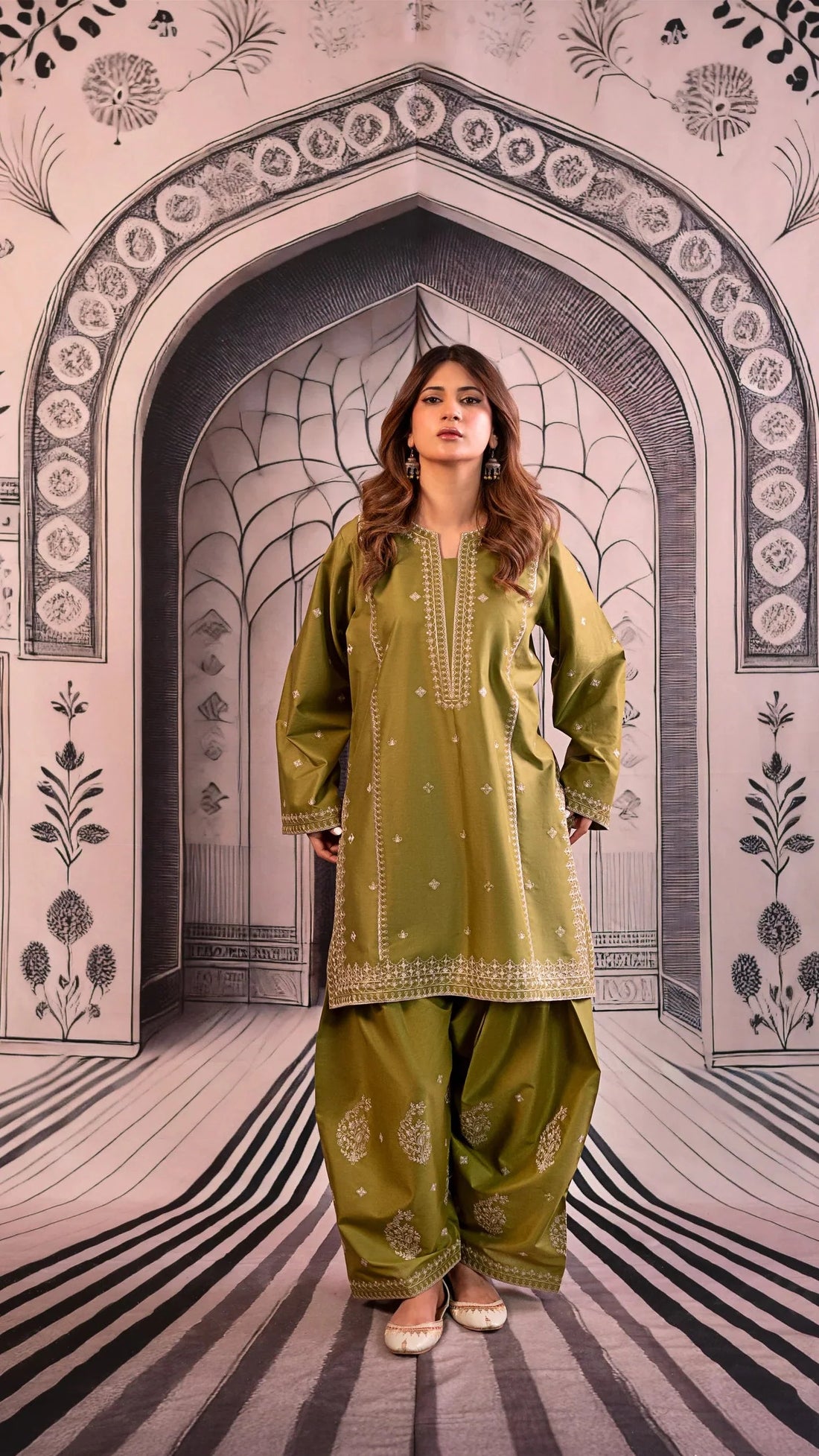 3PC LAWN EMBORIDED SHIRT SLEEVES PRINTED DUPATA 108-ALL D-1599